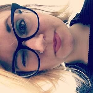 Meet your Posher, Phoebe